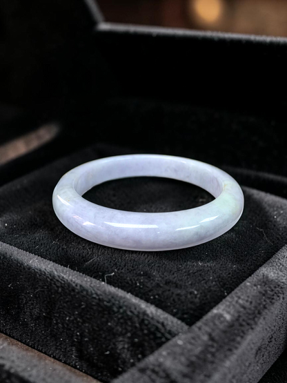 Earth's (MADE IN JAPAN) Burmese Lavender A-Jade Round Bangle Bracelet - Certified 08840