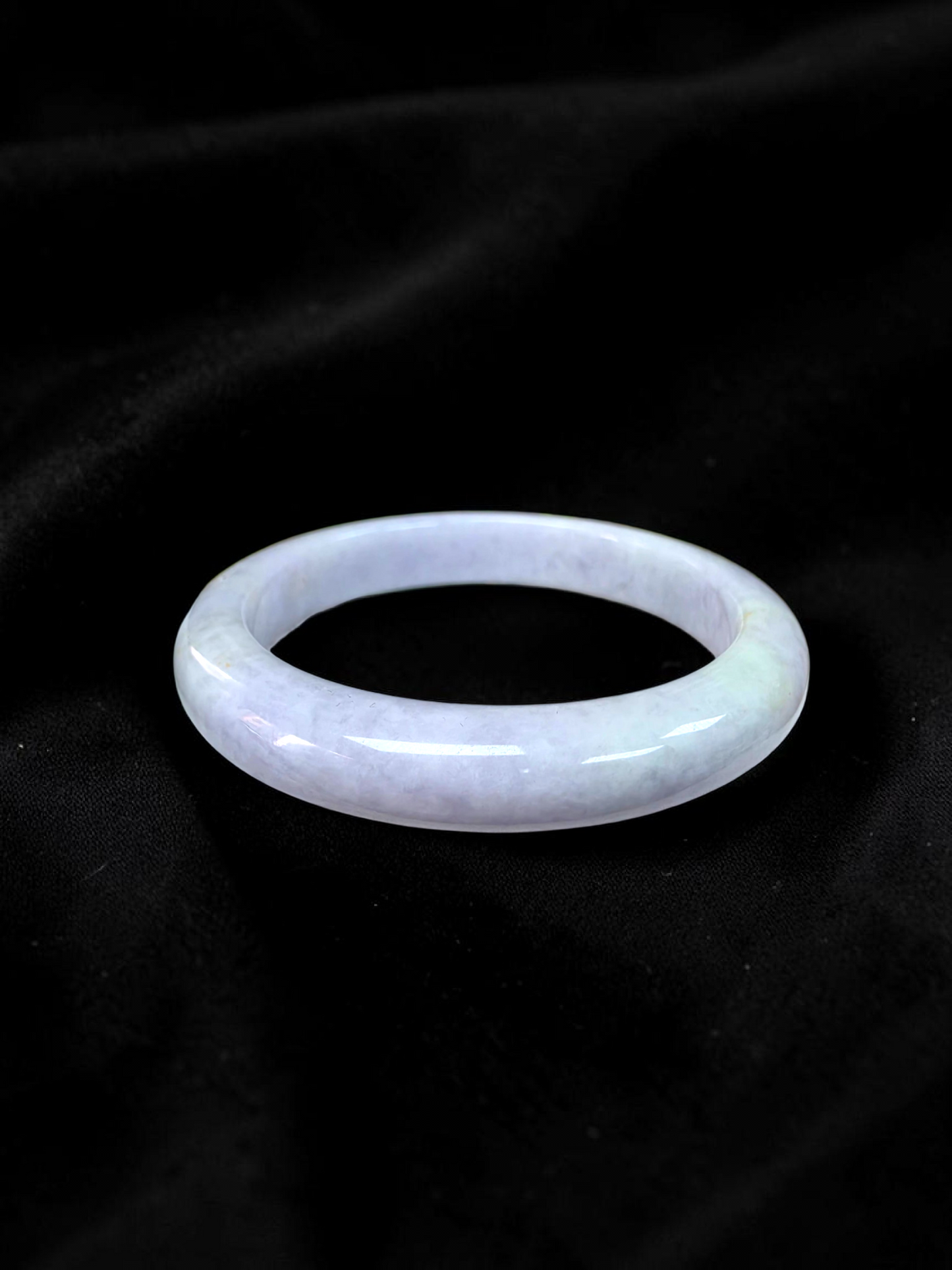 Earth's (MADE IN JAPAN) Burmese Lavender A-Jade Round Bangle Bracelet - Certified 08840