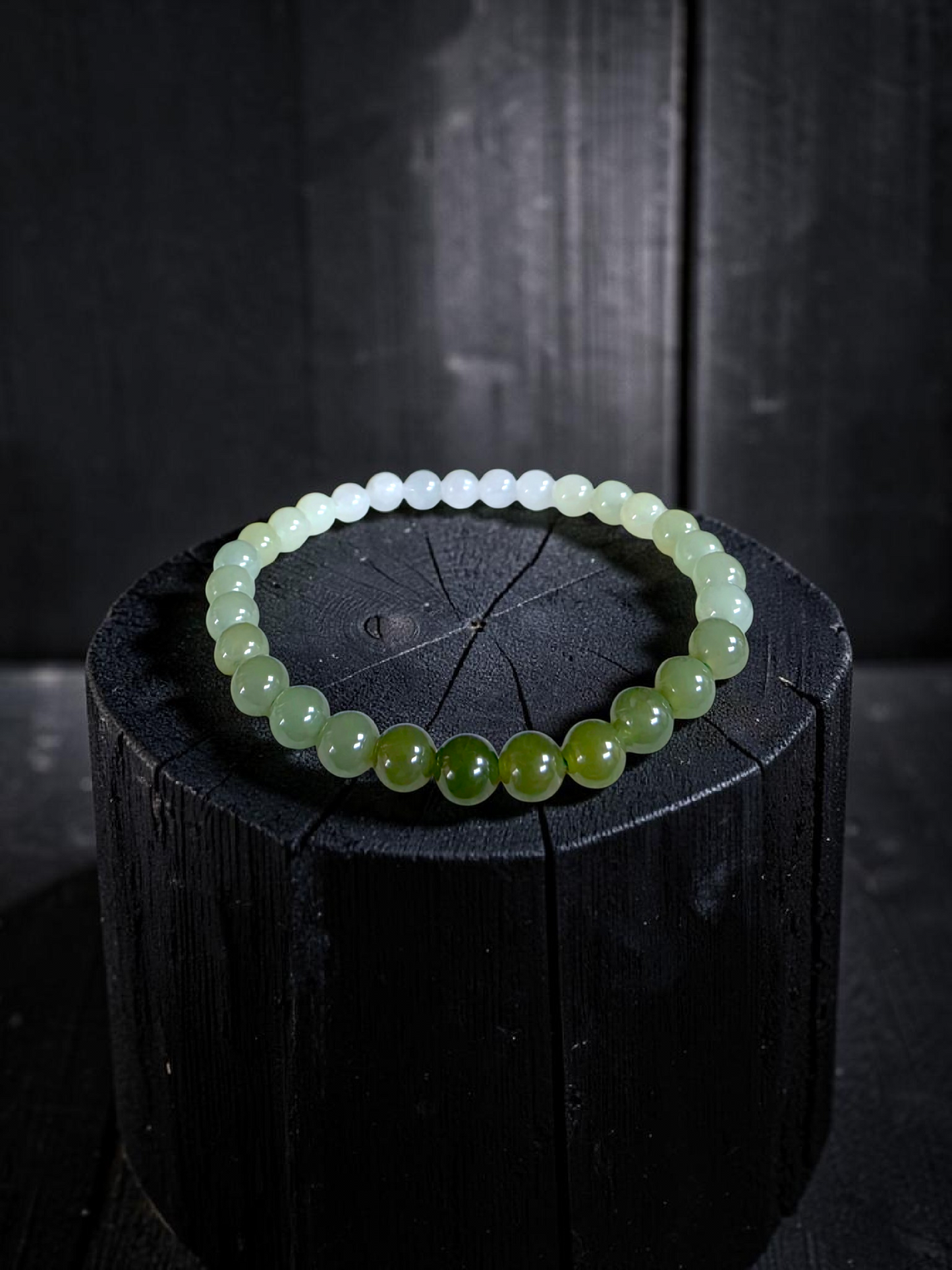 Japanese Hombre Jungle Green Canadian Nephrite Jade Beaded Bracelet (MADE IN JAPAN) (6.00 mm Each x 30 beads) 04003
