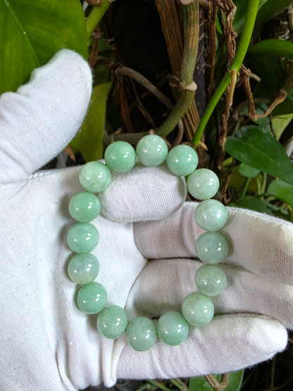 Japanese Winter Green Burmese A-Jade Beaded Bracelet (MADE IN JAPAN) (12.00 - 12.50 mm Each x 16 beads) 05052