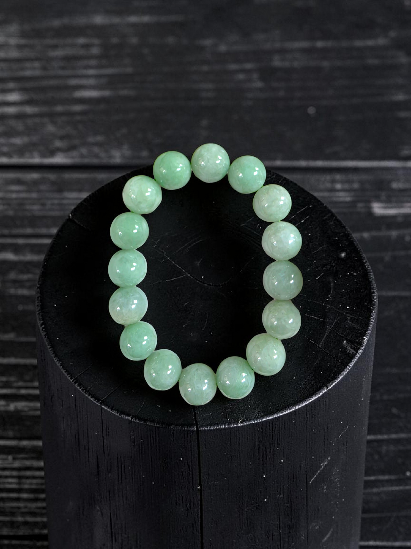 Japanese Winter Green Burmese A-Jade Beaded Bracelet (MADE IN JAPAN) (12.00 - 12.50 mm Each x 16 beads) 05052