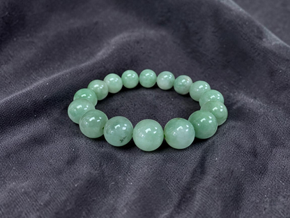 Japanese Winter Green Burmese A-Jade Beaded Bracelet (MADE IN JAPAN) (12.00 - 12.50 mm Each x 16 beads) 05053