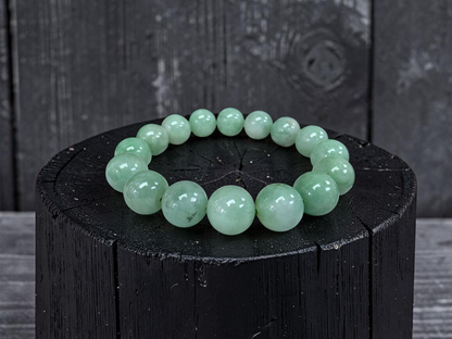 Japanese Winter Green Burmese A-Jade Beaded Bracelet (MADE IN JAPAN) (12.00 - 12.50 mm Each x 16 beads) 05053