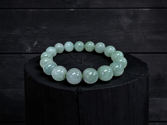 Japanese Winter Green Burmese A-Jade Beaded Bracelet (MADE IN JAPAN) (12.00 - 12.50 mm Each x 17 beads) 05054