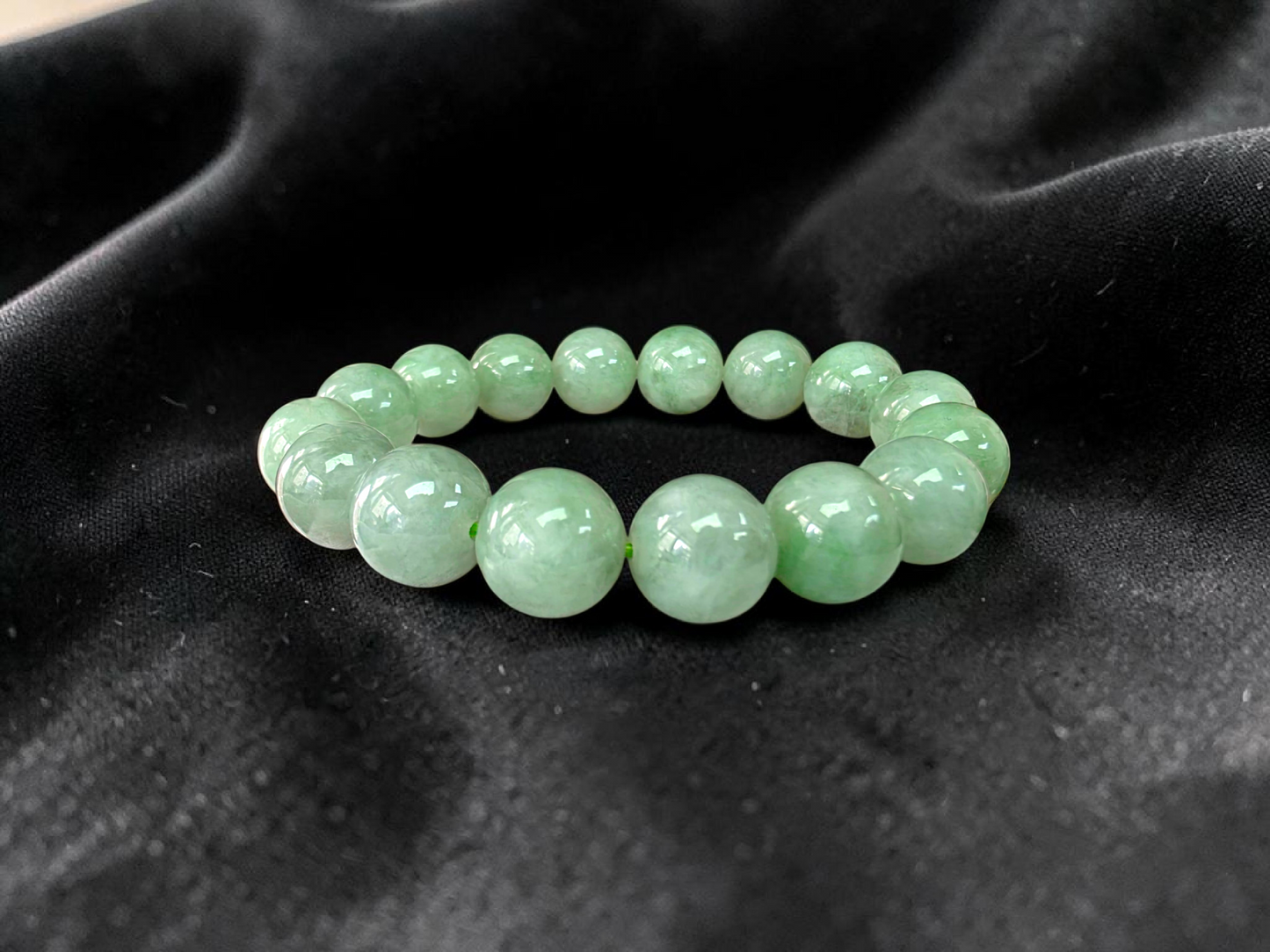 Japanese Winter Green Burmese A-Jade Beaded Bracelet (MADE IN JAPAN) (12.00 - 12.50 mm Each x 16 beads) 05056