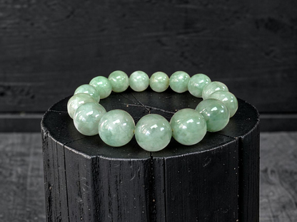 Japanese Winter Green Burmese A-Jade Beaded Bracelet (MADE IN JAPAN) (14.00 - 14.50 mm Each x 15 beads) 05057