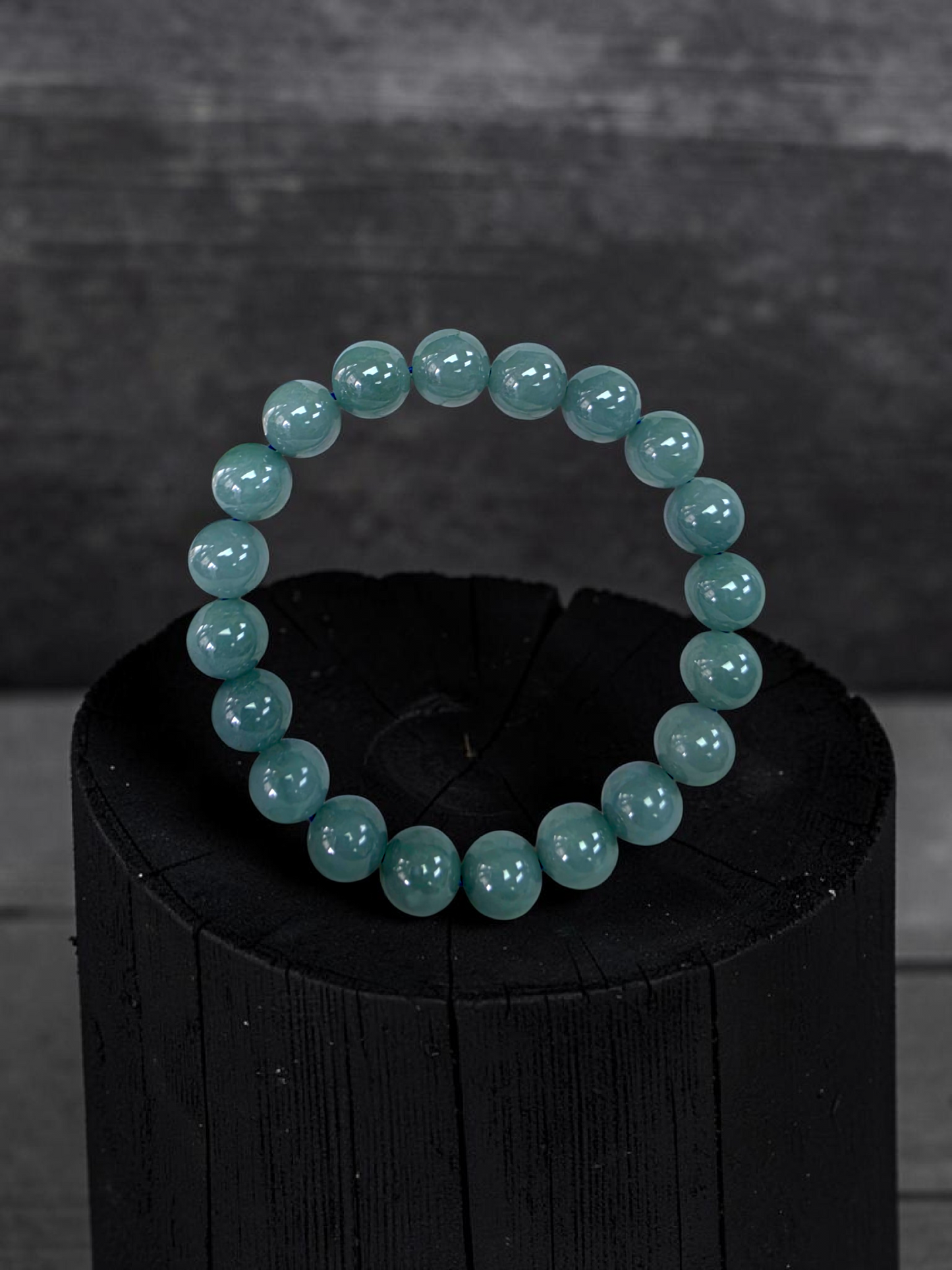 Japanese Blue-Green Guatemala A-Jade Icy Beaded Bracelet (MADE IN JAPAN) (9.5-10mm Each x 20 beads) 05058
