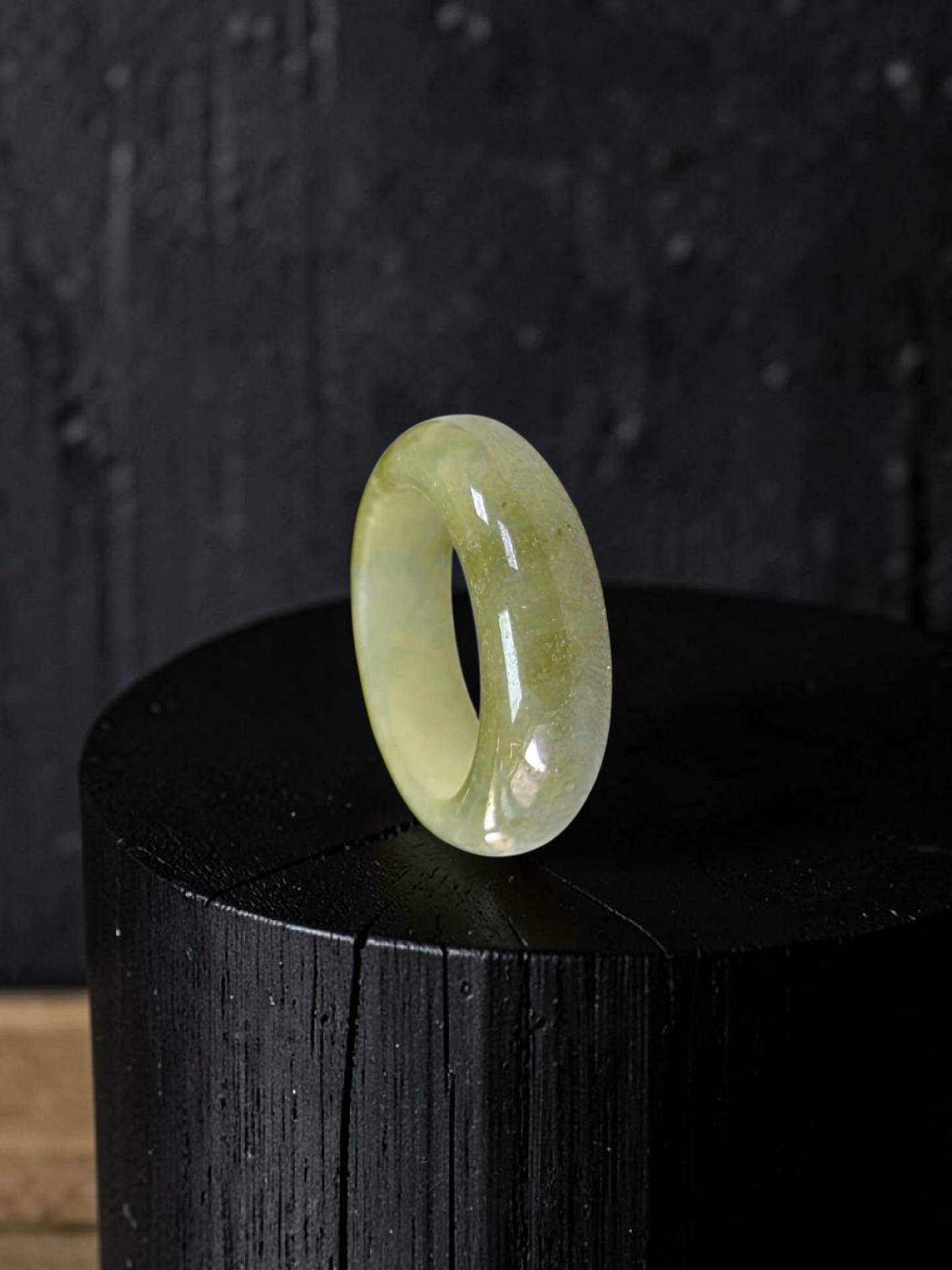 Burmese Jungle Green A-Jade Infinity Band Ring