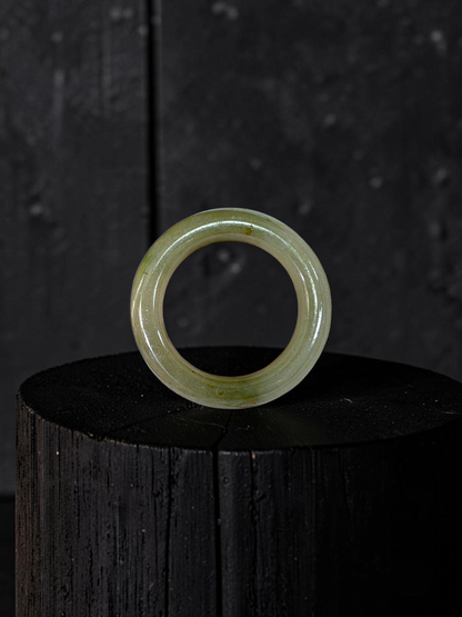 Burmese Jungle Green A-Jade Infinity Band Ring
