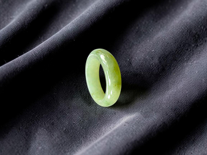 Burmese Jungle Green A-Jade Infinity Band Ring