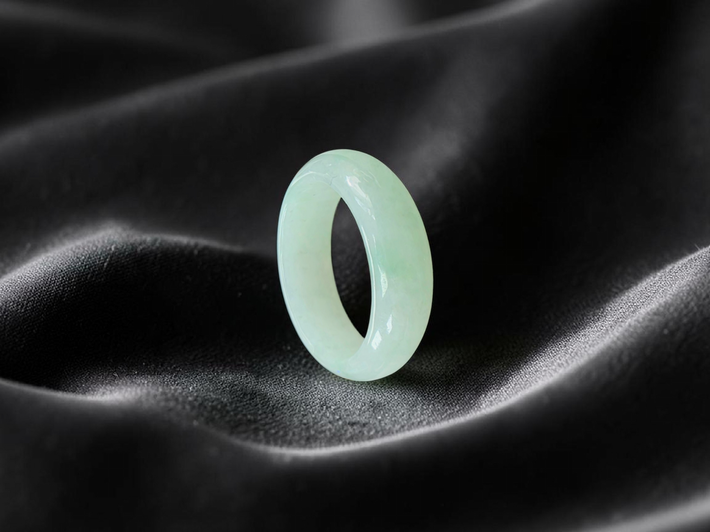 Burmese Pale Bright Green A-Jade Infinity Band Ring