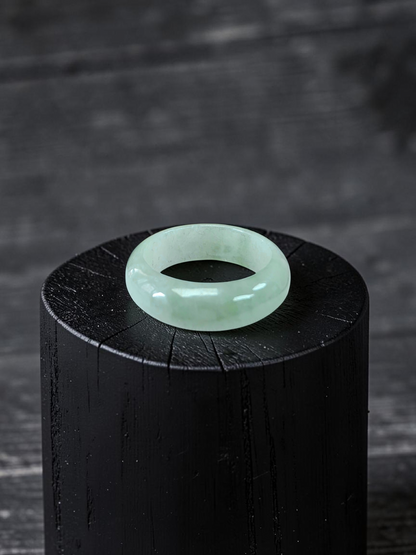 Burmese Pale Bright Green A-Jade Infinity Band Ring