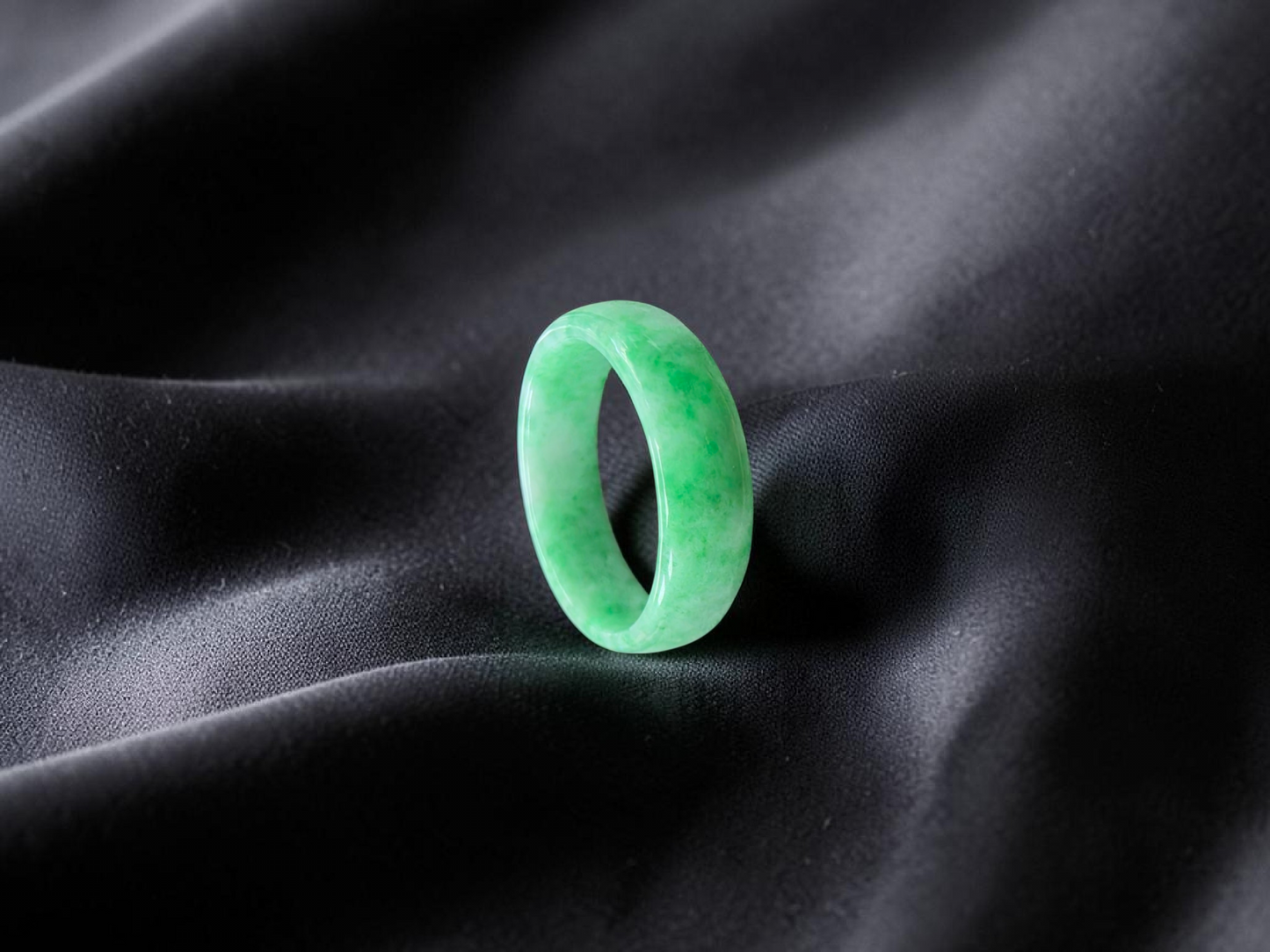 Burmese Bright Green A-Jade Infinity Band Ring - Size US 5.5 - V1
