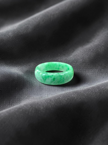 Burmese Bright Green A-Jade Infinity Band Ring - Size US 5.5 - V1