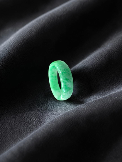 Burmese Bright Green A-Jade Infinity Band Ring - Size US 5.5 - V1