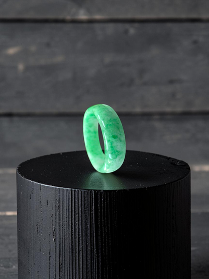 Burmese Bright Green A-Jade Infinity Band Ring - Size US 5.5 - V1