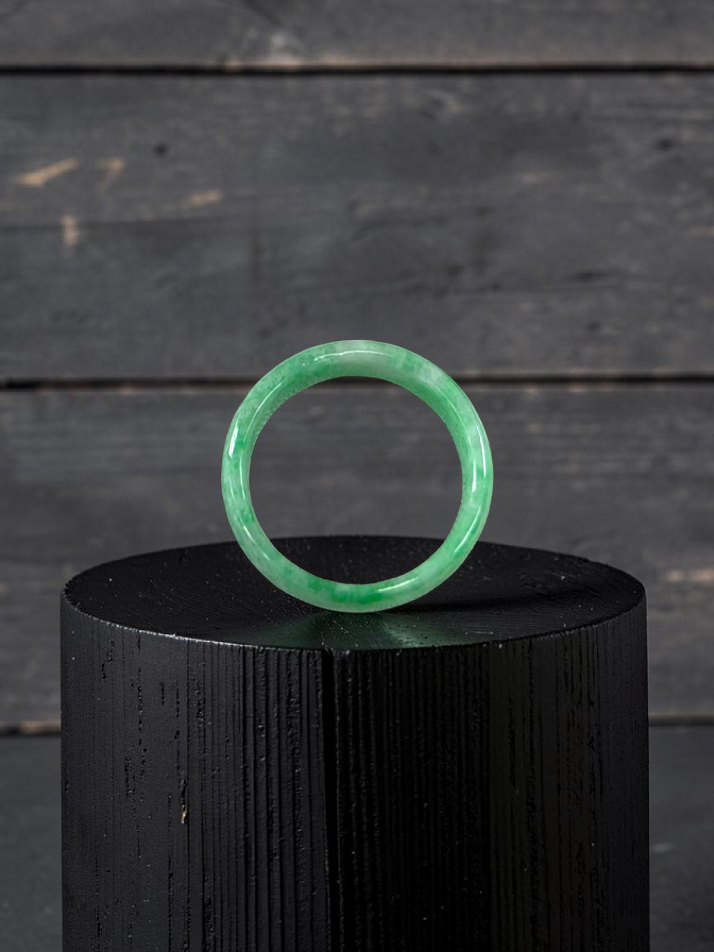 Burmese Bright Green A-Jade Infinity Band Ring - Size US 5.5 - V1