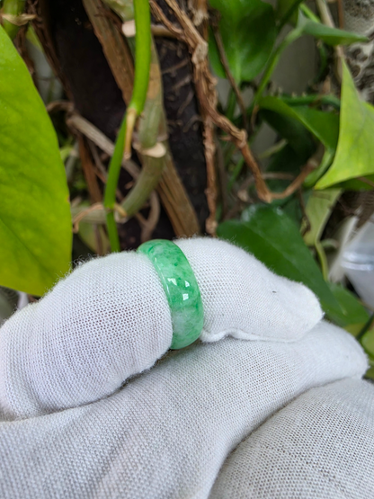 Burmese Bright Green A-Jade Infinity Band Ring - Size US 5.5 - V1