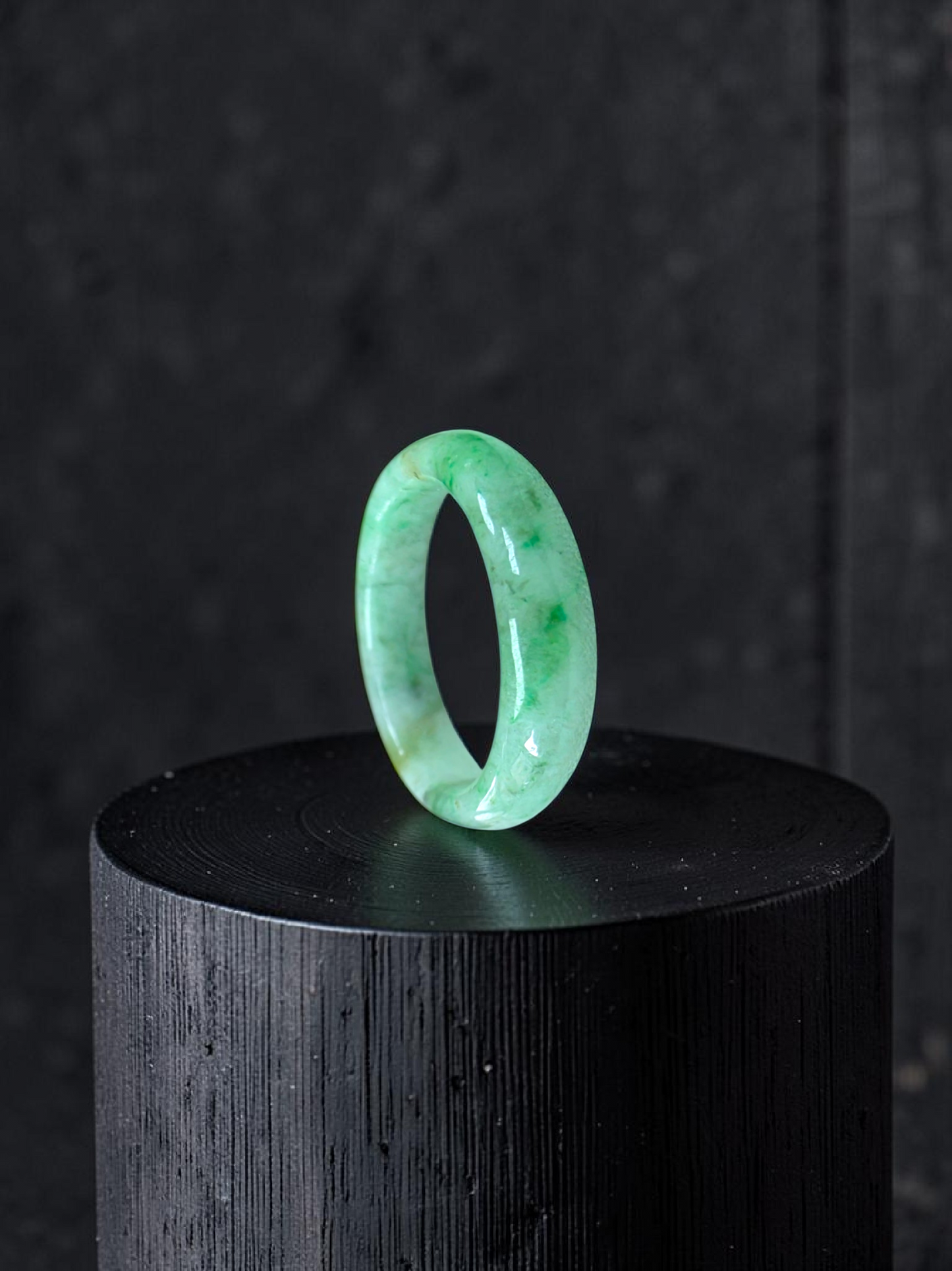 Burmese Green A-Jade Infinity Band Ring - Size US 8 - V3