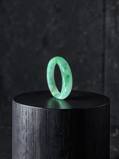 Burmese Green A-Jade Infinity Band Ring - Size US 8 - V3