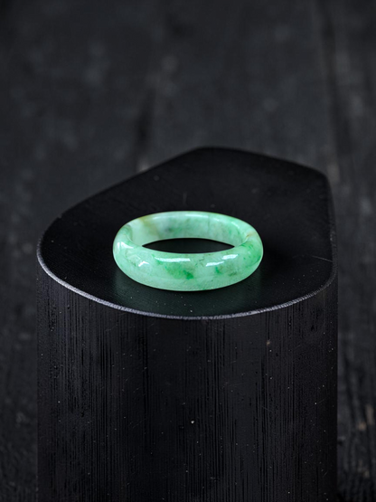 Burmese Green A-Jade Infinity Band Ring - Size US 8 - V3