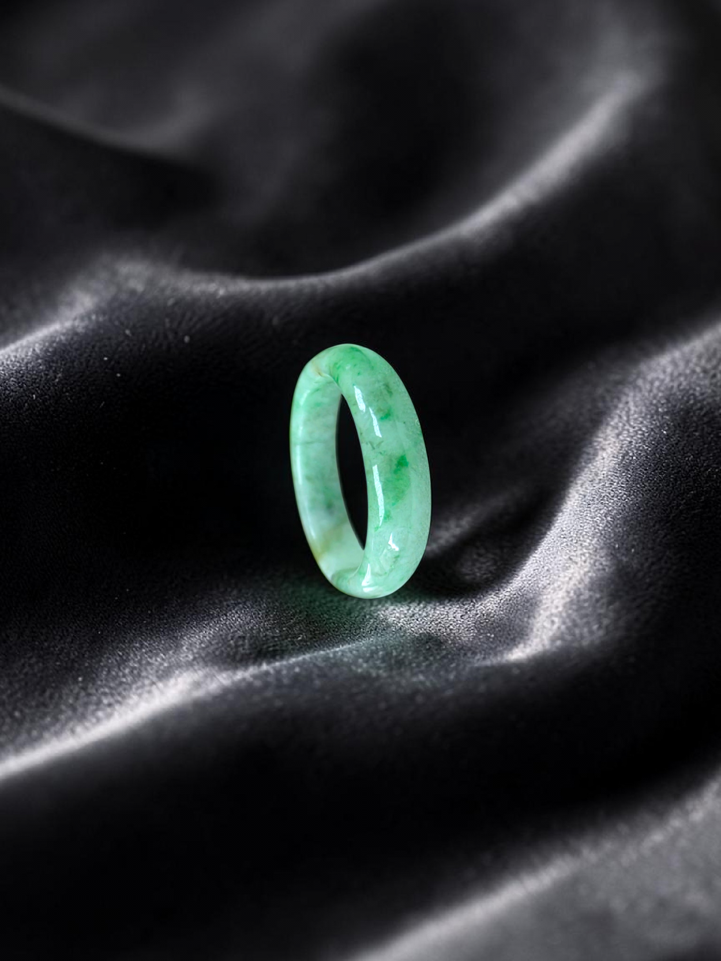 Burmese Green A-Jade Infinity Band Ring - Size US 8 - V3