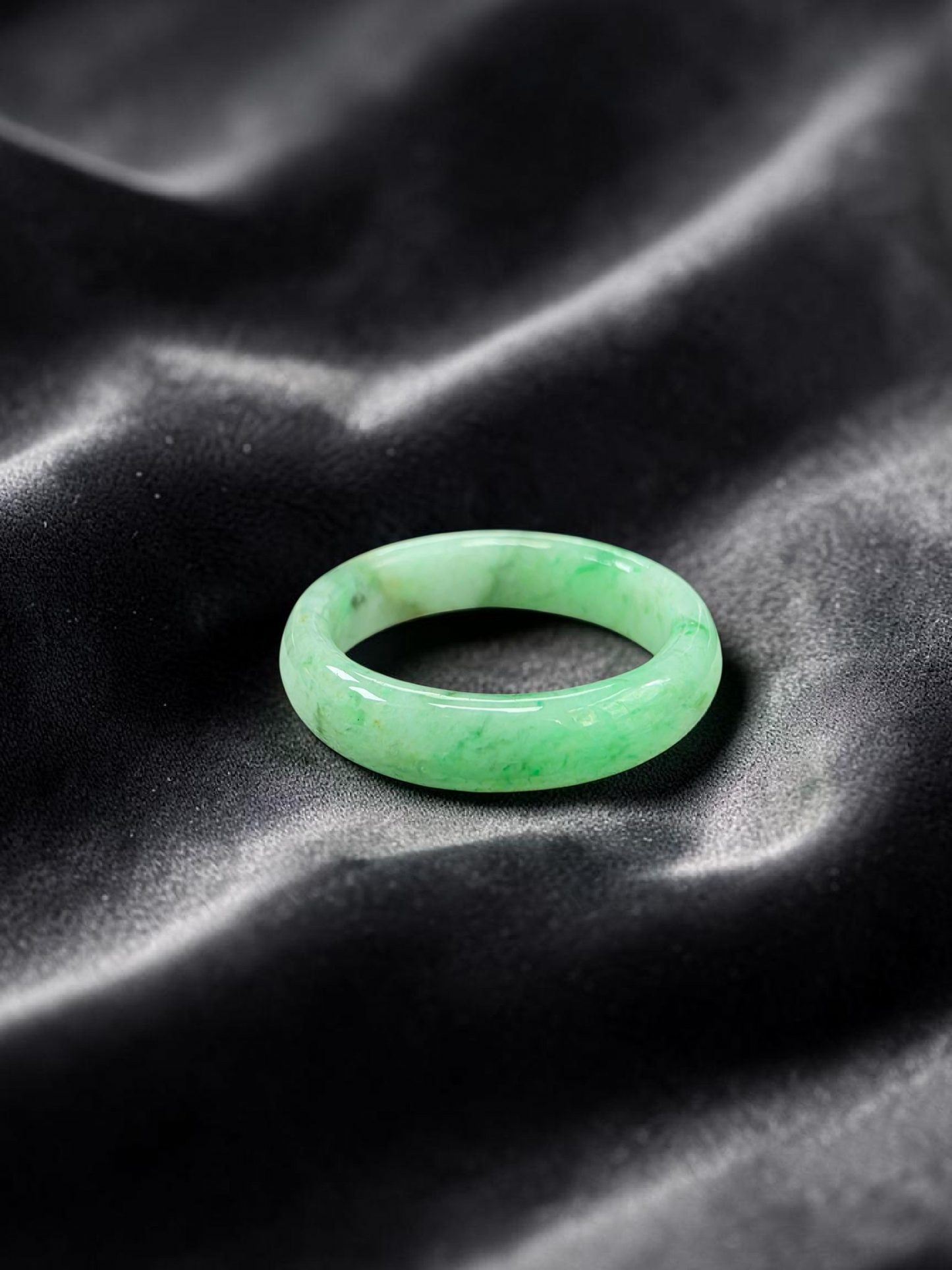Burmese Green A-Jade Infinity Band Ring - Size US 8 - V3