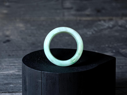 Burmese Green A-Jade Infinity Band Ring - Size US 8.5 - V5