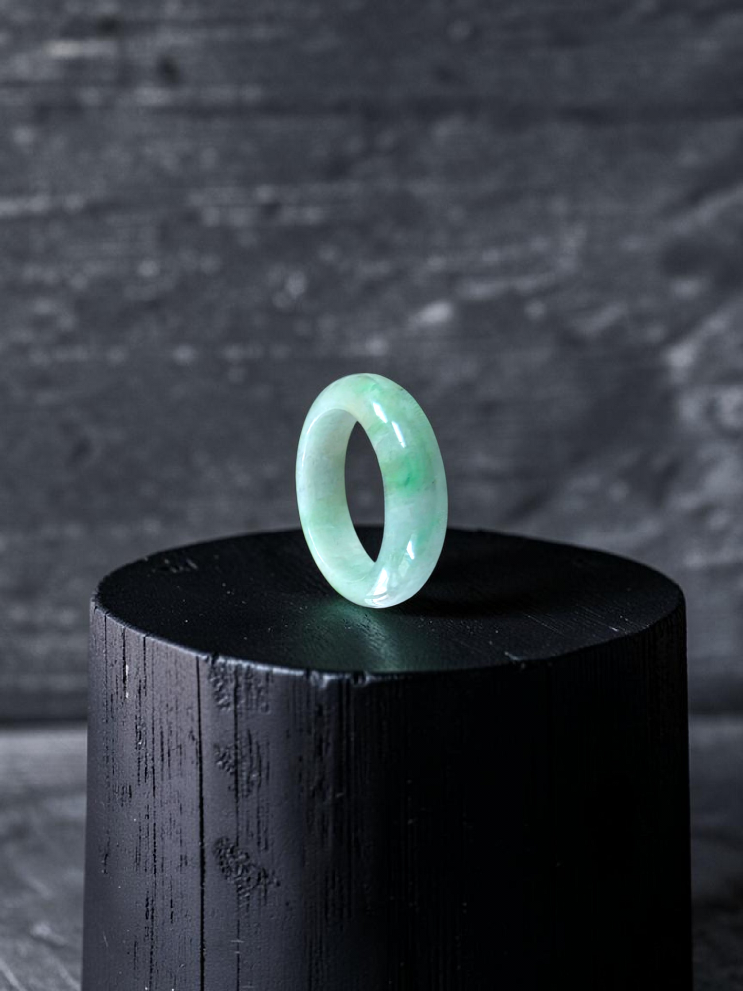 Burmese Green A-Jade Infinity Band Ring - Size US 8.5 - V5