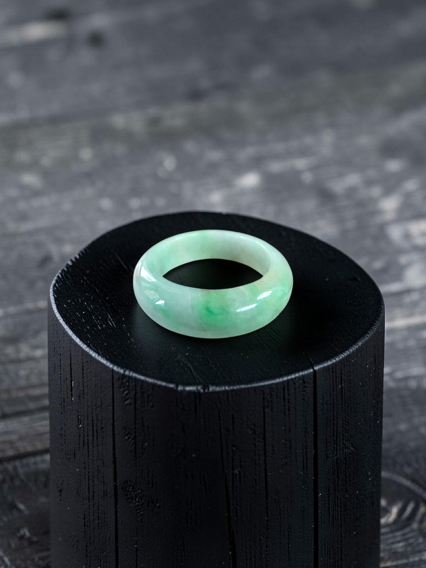 Burmese Green A-Jade Infinity Band Ring - Size US 8.5 - V5