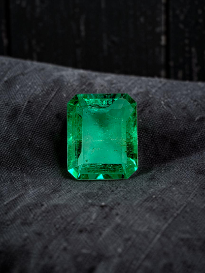 GRS Certified 4.36 cts. Minor Oil Emerald (Columbia) Eye Clean Loose Stone LS26