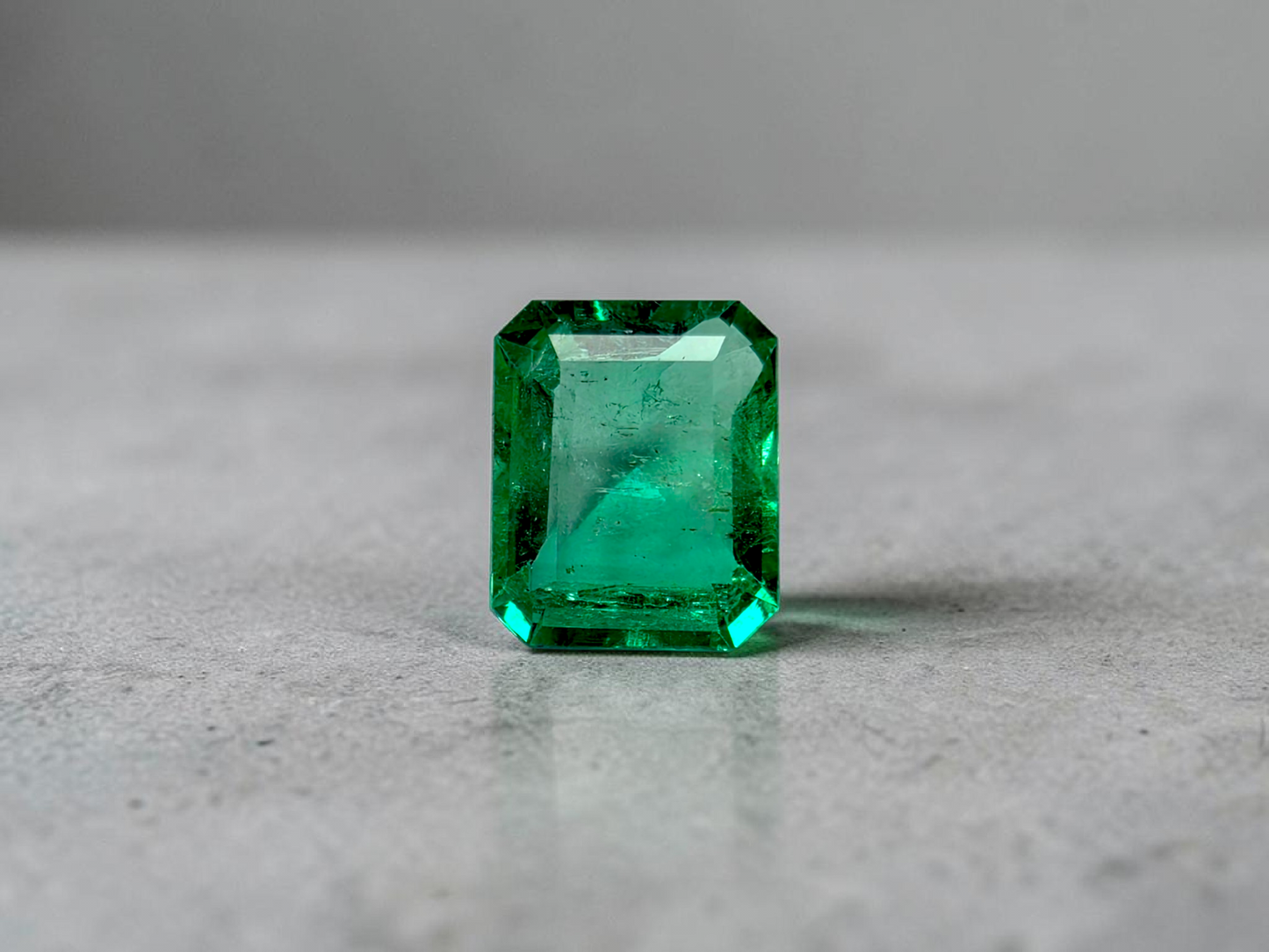 GRS Certified 4.36 cts. Minor Oil Emerald (Columbia) Eye Clean Loose Stone LS26