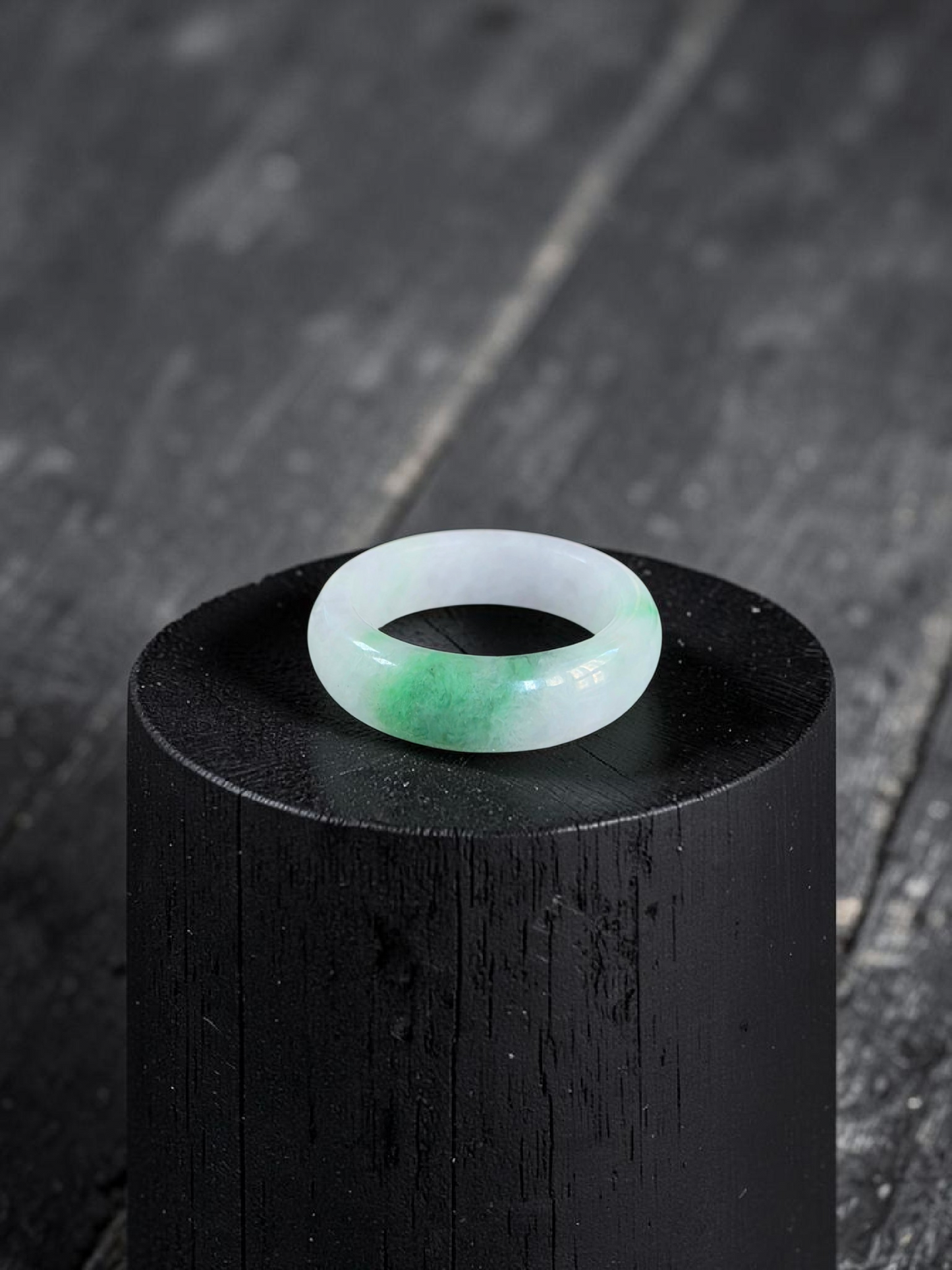 Burmese Green A-Jade Infinity Band Ring - Size US 8 - V8