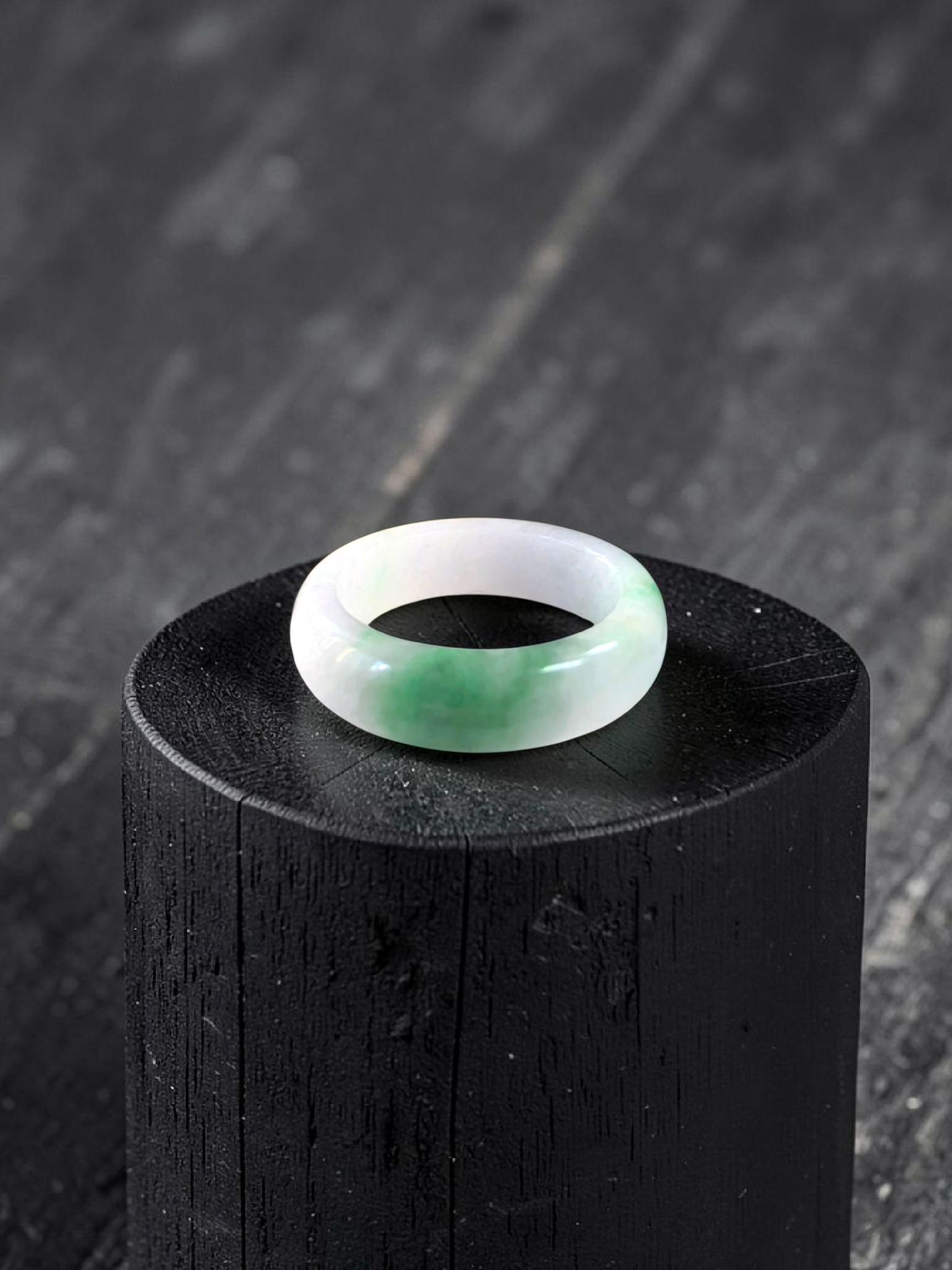 Burmese Green A-Jade Infinity Band Ring - Size US 8 - V8