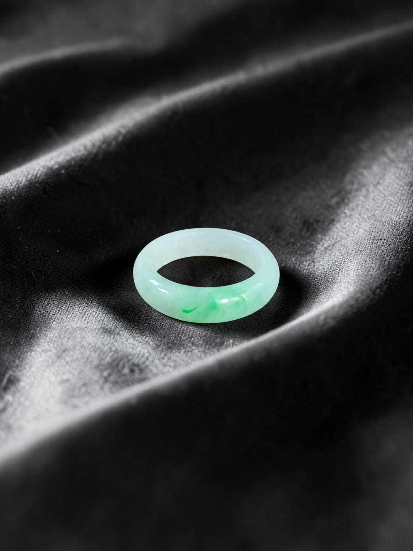 Burmese Green A-Jade Infinity Band Ring - Size US 6.5 - V9