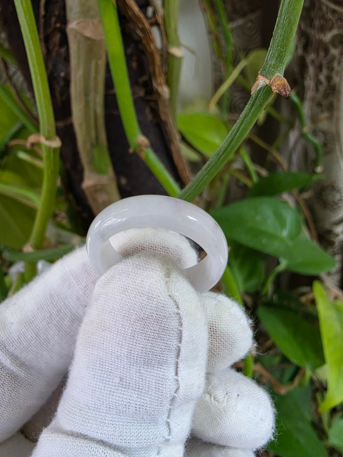 Burmese White A-Jade Infinity Band Ring - Size US 9 - V11
