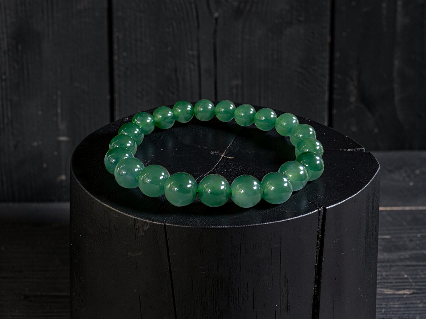Certified Japanese Intense Icy Green Burmese A-Jade Beaded Bracelet (MADE IN JAPAN) (9.50 mm Each x 21 beads) 05059
