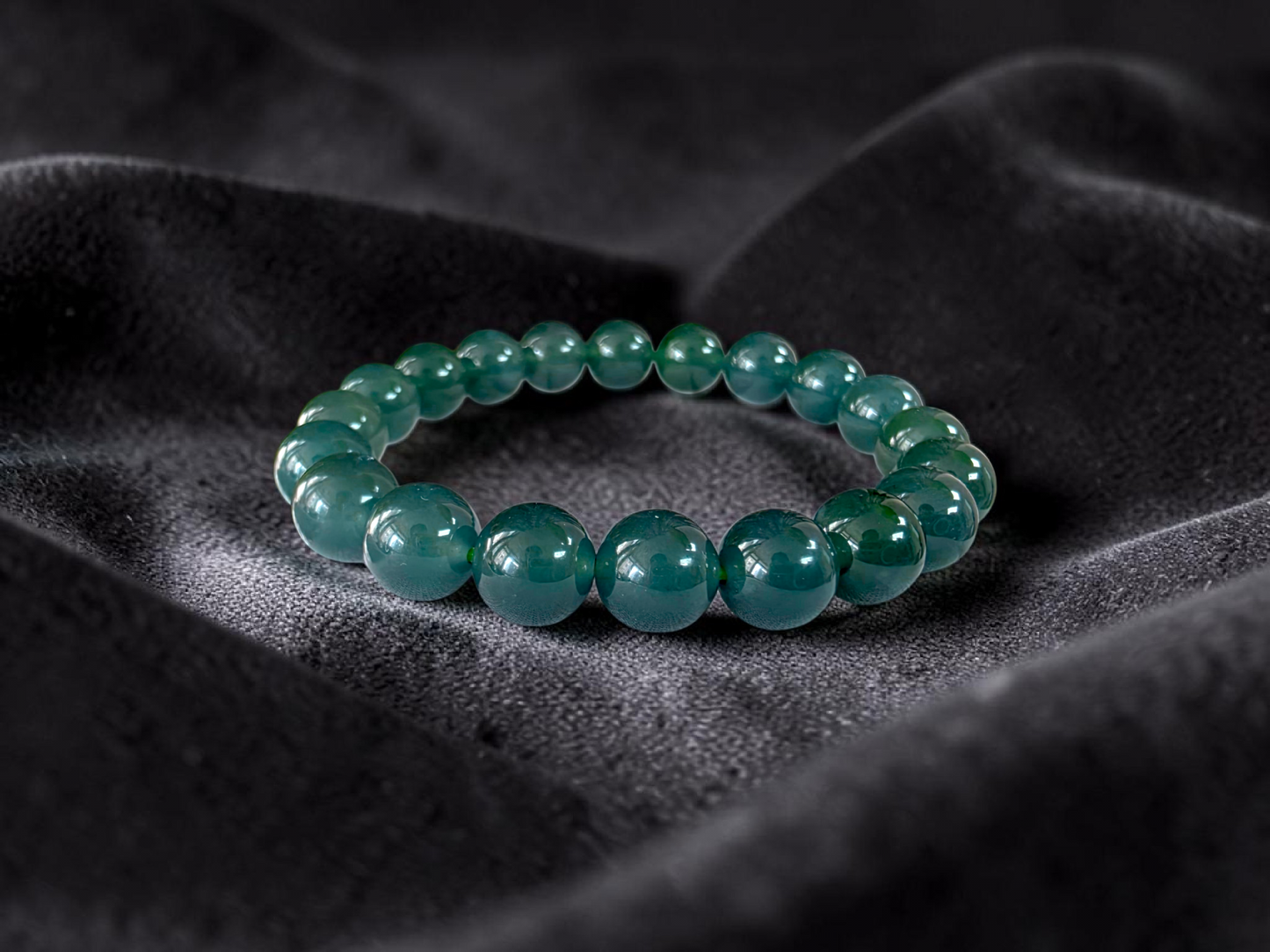 Certified Japanese Intense Icy Green Burmese A-Jade Beaded Bracelet (MADE IN JAPAN) (9.80-10 mm Each x 20 beads) 05060