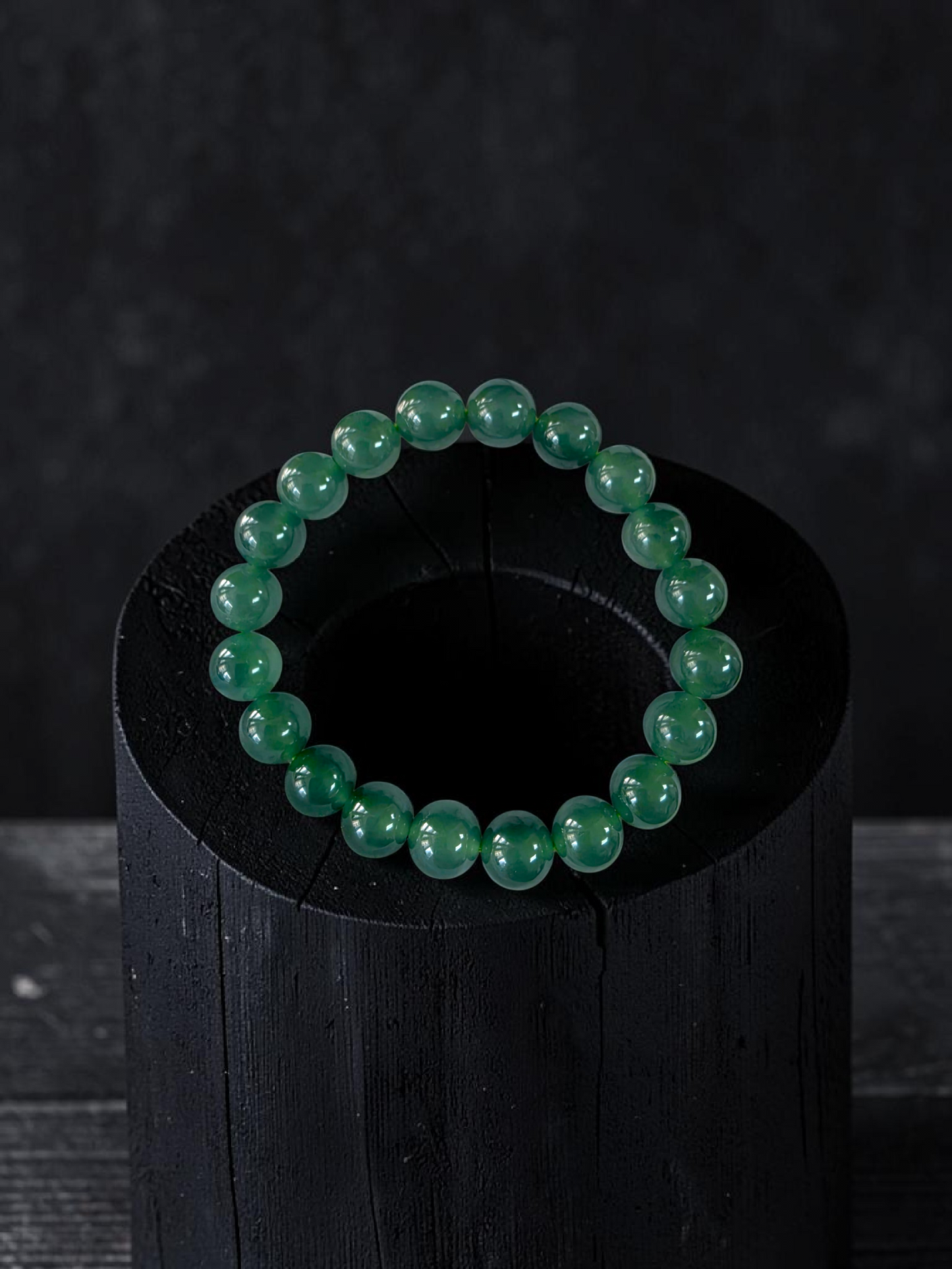 Certified Japanese Intense Icy Green Burmese A-Jade Beaded Bracelet (MADE IN JAPAN) (9.80-10 mm Each x 20 beads) 05061