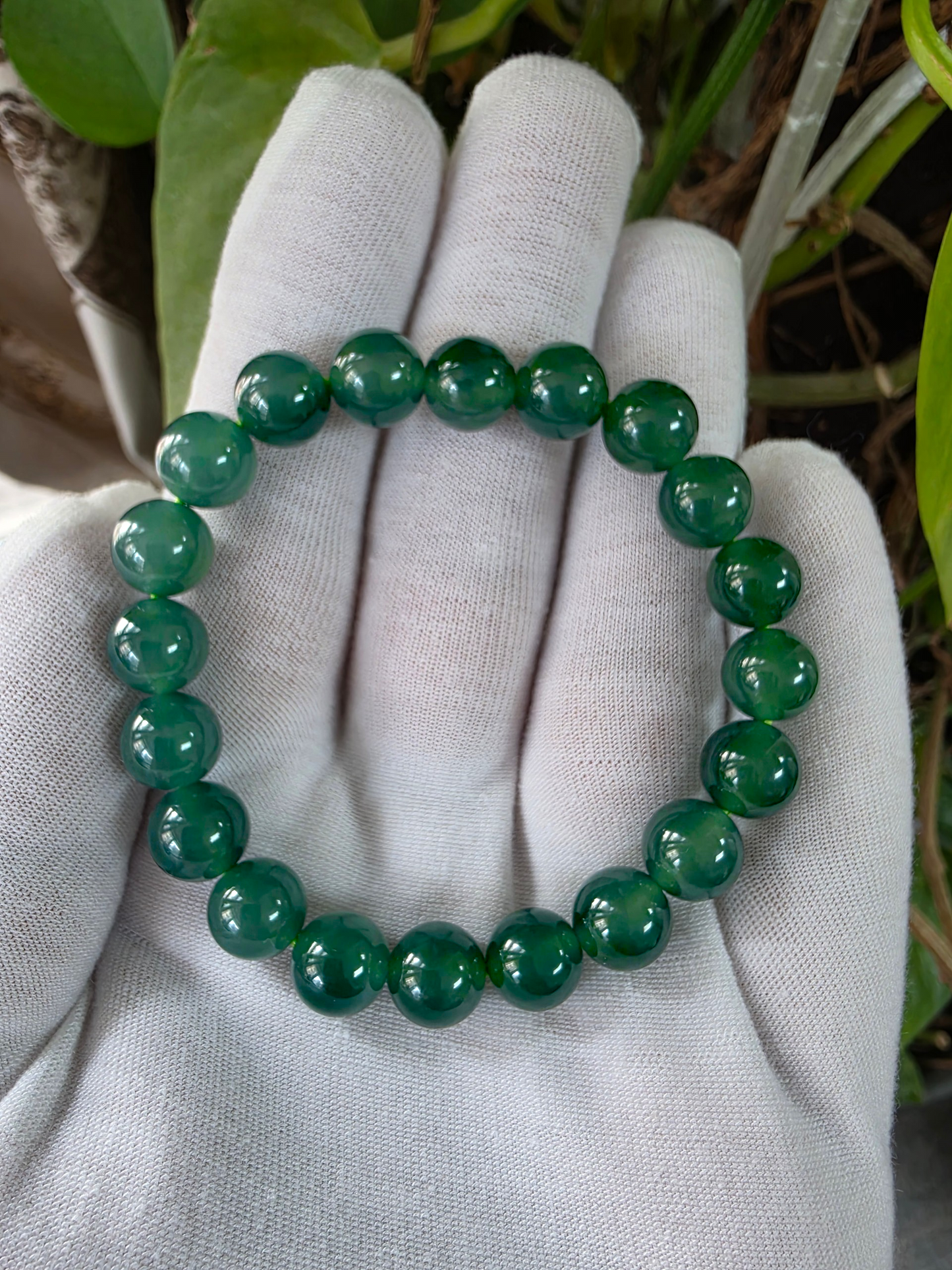 Certified Japanese Intense Icy Green Burmese A-Jade Beaded Bracelet (MADE IN JAPAN) (9.80-10 mm Each x 20 beads) 05061