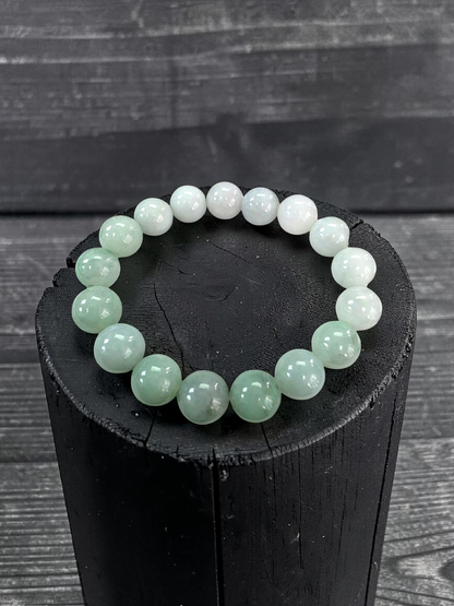 Japanese Pale Green Hombre Burmese A-Jade Beaded Bracelet (MADE IN JAPAN) (10 mm Each x 17 beads) 05062