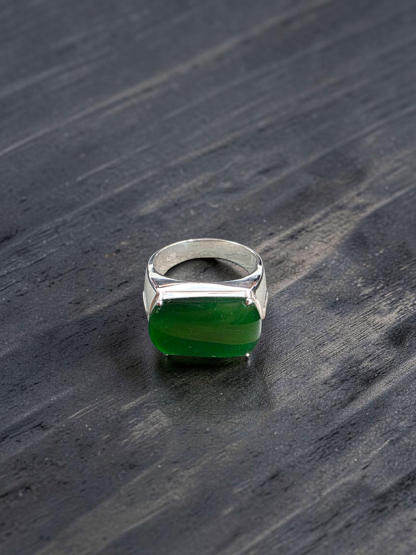 Odate MADE IN JAPAN Certified Vivid-Imperial Intense Green Burmese A-Jadeite Men's Ring (with 18K White Gold and Diamonds) Size US 9.5 - R24