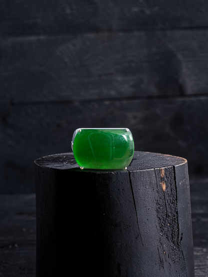 Odate MADE IN JAPAN Certified Vivid-Imperial Intense Green Burmese A-Jadeite Men's Ring (with 18K White Gold and Diamonds) Size US 9.5 - R24