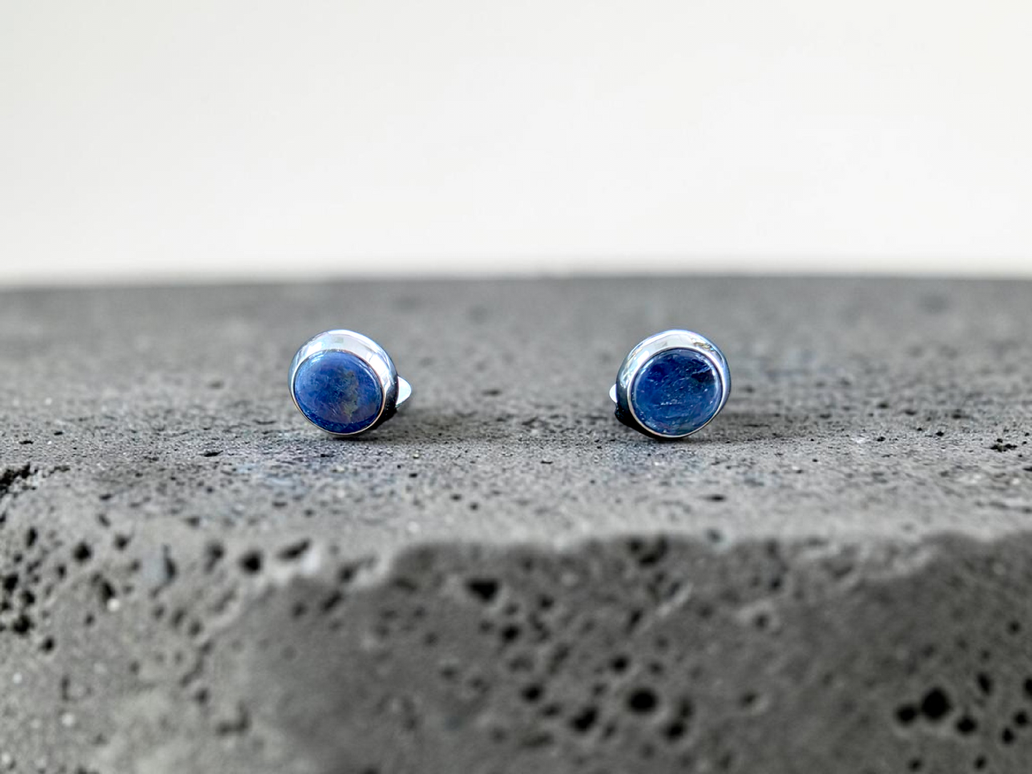 Westminster Sapphire Smart Button Cover Pair (with Sterling Silver 925)