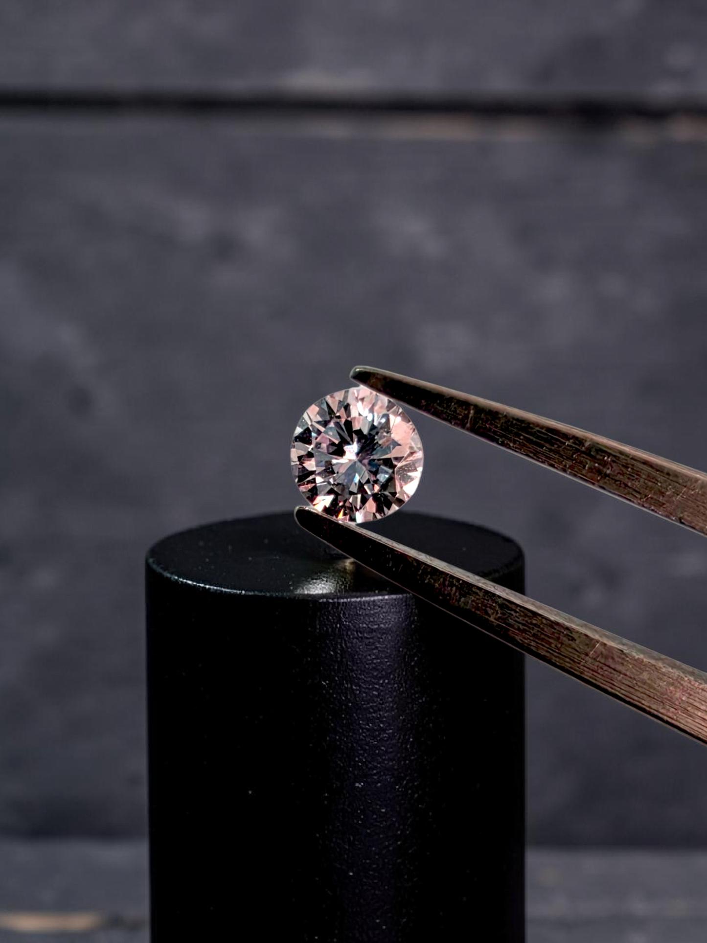 Natural 0.139 cts. Very Light Pink VS2 Round Brilliant Diamond Loose Stone - Certified - LS48
