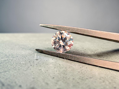 Natural 0.51 cts. Very Light Pink SI2 Vg Ex N Round Brilliant Diamond Loose Stone - GIA Certified - LS55