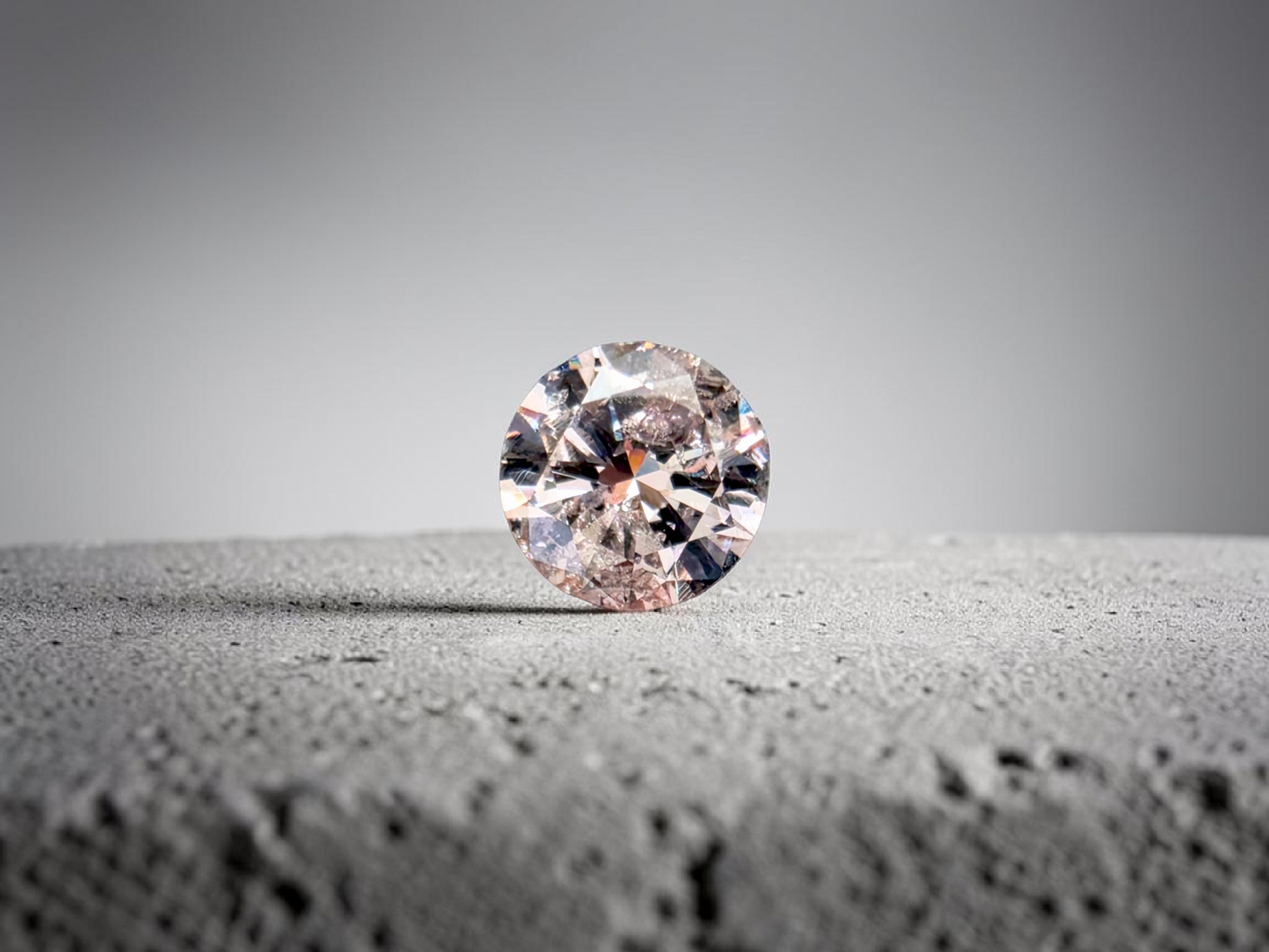 Natural 1.51 cts. Light Pinkish Brown Round Brilliant Diamond Loose Stone - GIA Certified - LS57