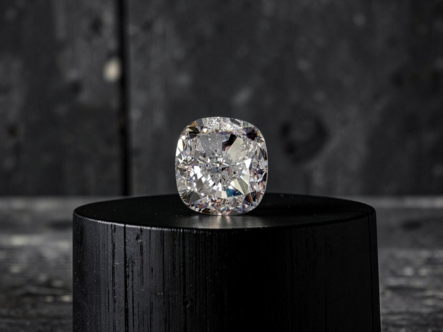 Natural 2.01 cts. D VS2 Ex Ex N Cushion Shaped Diamond Loose Stone - GIA Certified - LS59