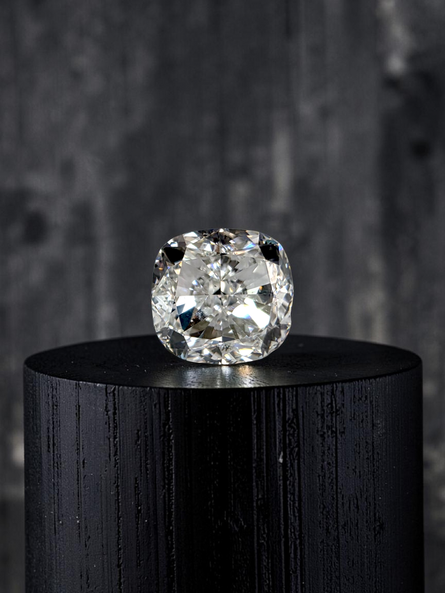 Natural 2.01 cts. D VS2 Ex Ex N Cushion Shaped Diamond Loose Stone - GIA Certified - LS59