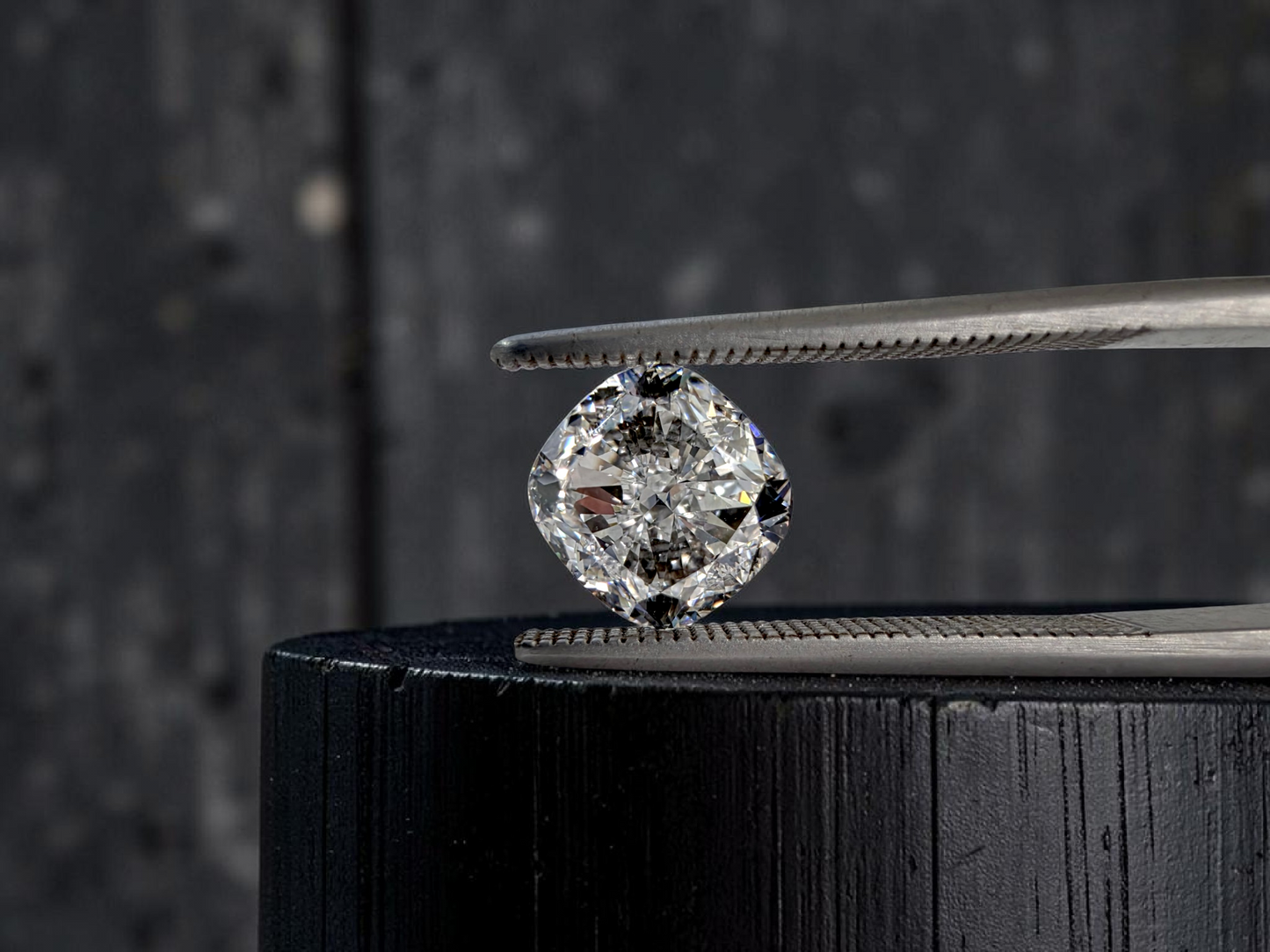 Natural 2.01 cts. D VS2 Ex Ex N Cushion Shaped Diamond Loose Stone - GIA Certified - LS59